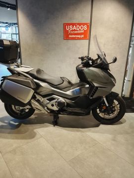 HONDA FORZA750(BN88DT)